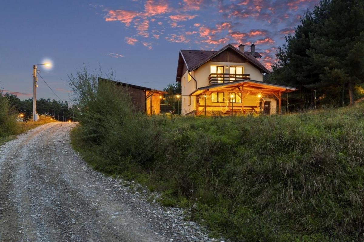 Casa Georgea Villa Săcele Eksteriør billede