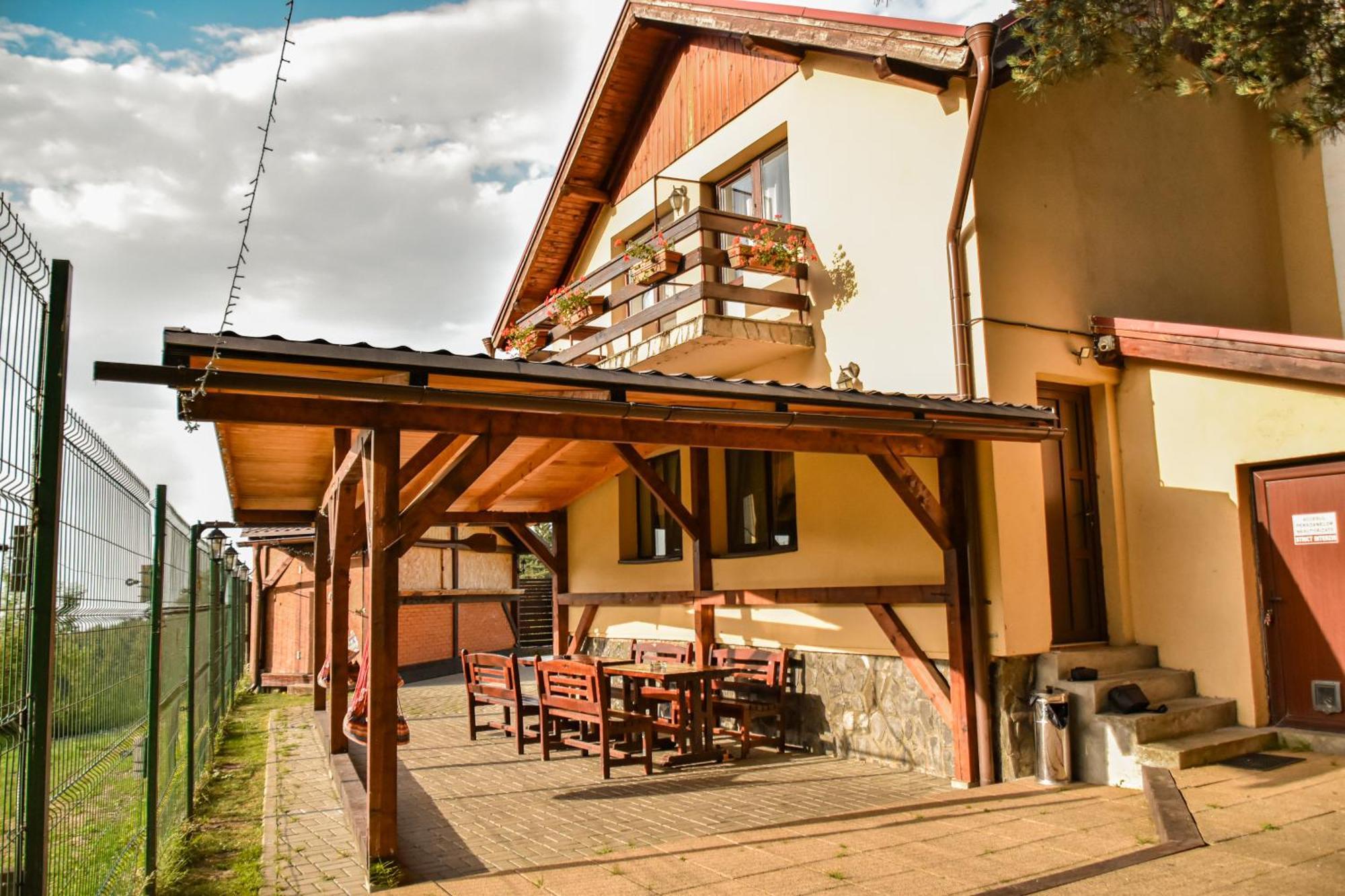 Casa Georgea Villa Săcele Eksteriør billede