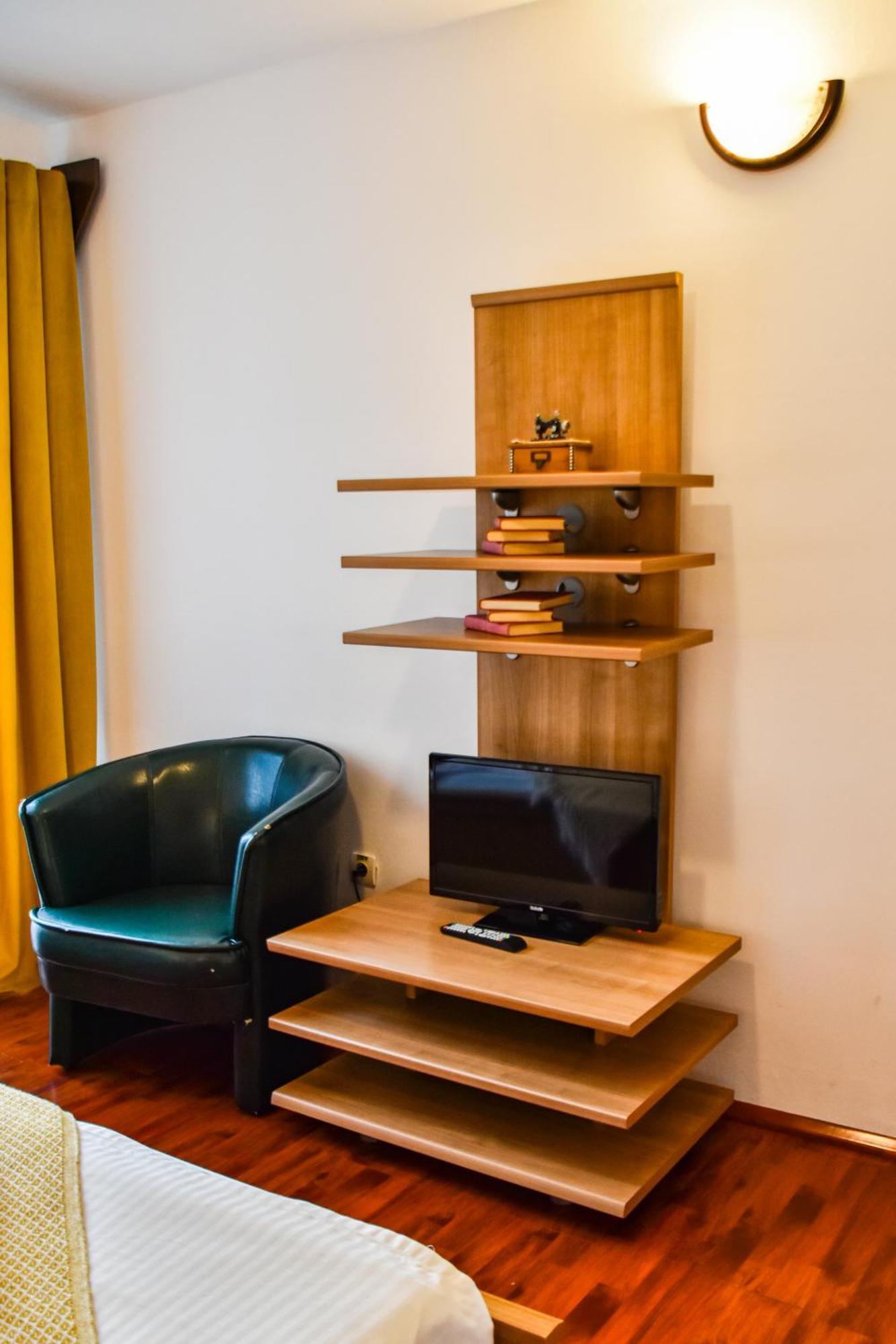 Casa Georgea Villa Săcele Eksteriør billede