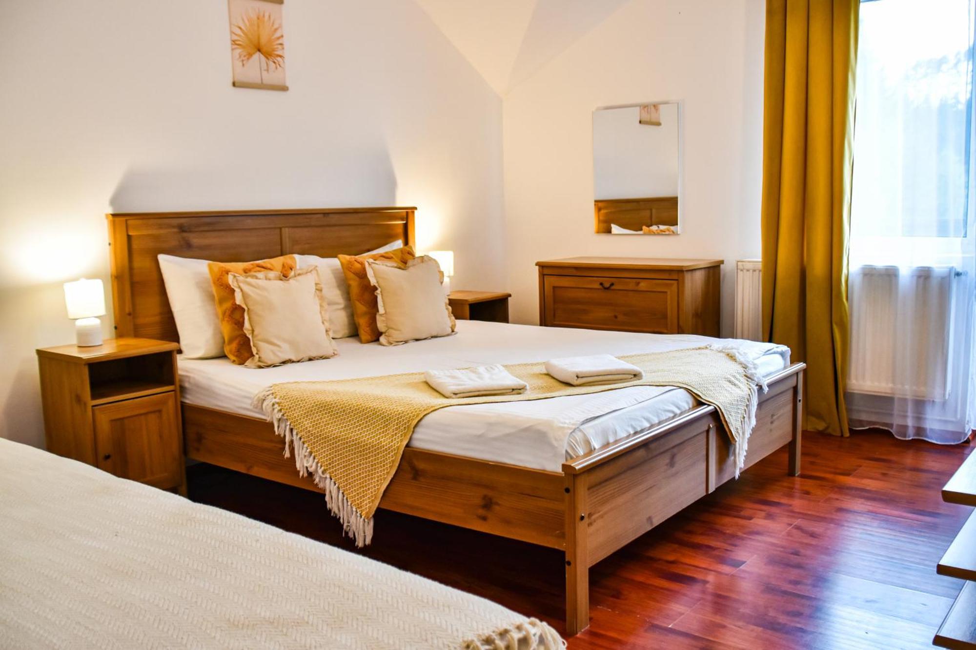 Casa Georgea Villa Săcele Eksteriør billede
