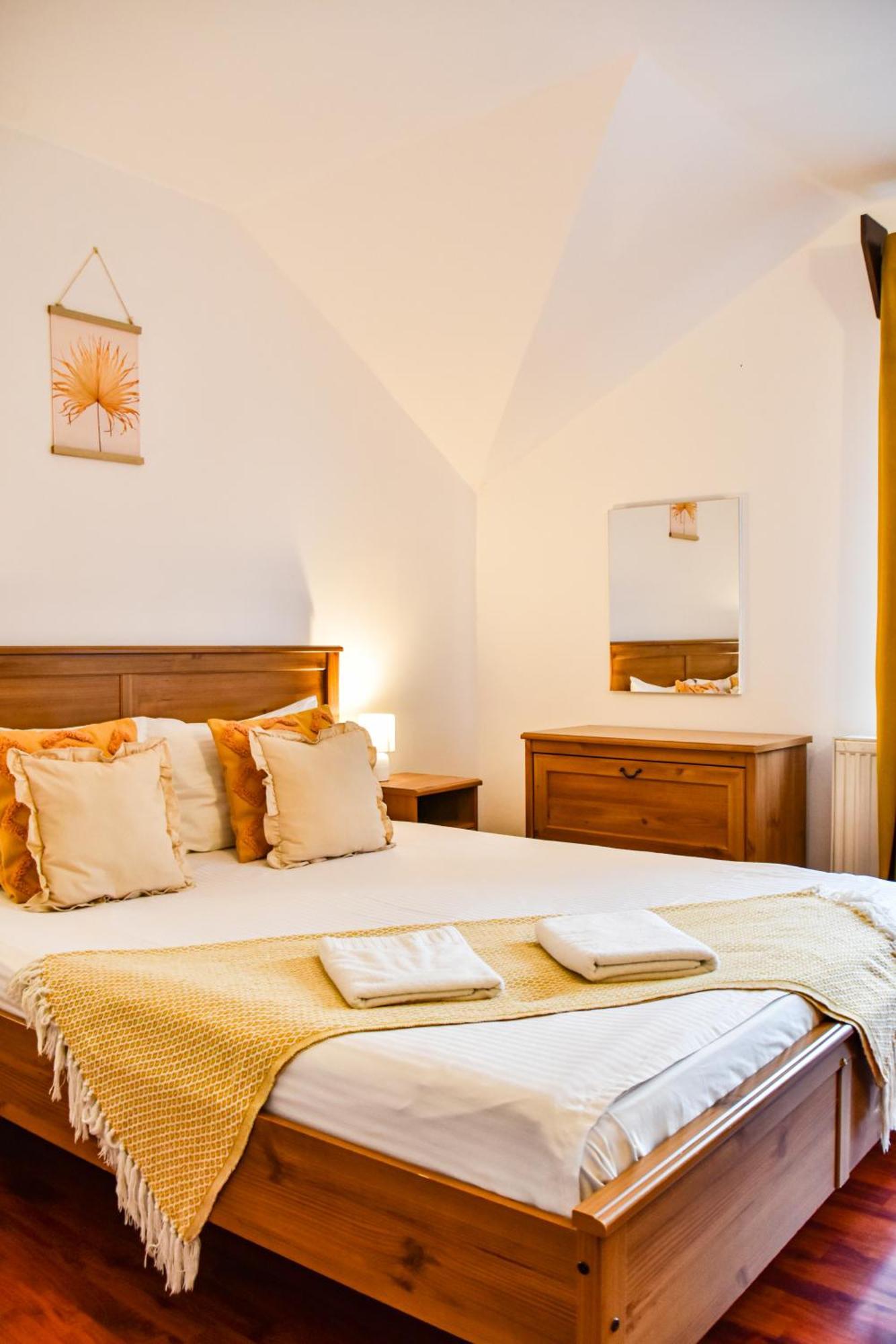 Casa Georgea Villa Săcele Eksteriør billede