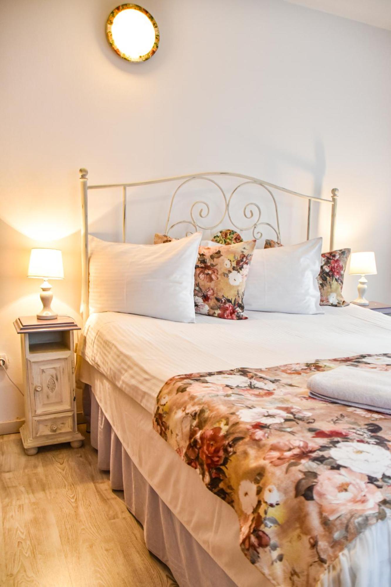 Casa Georgea Villa Săcele Eksteriør billede